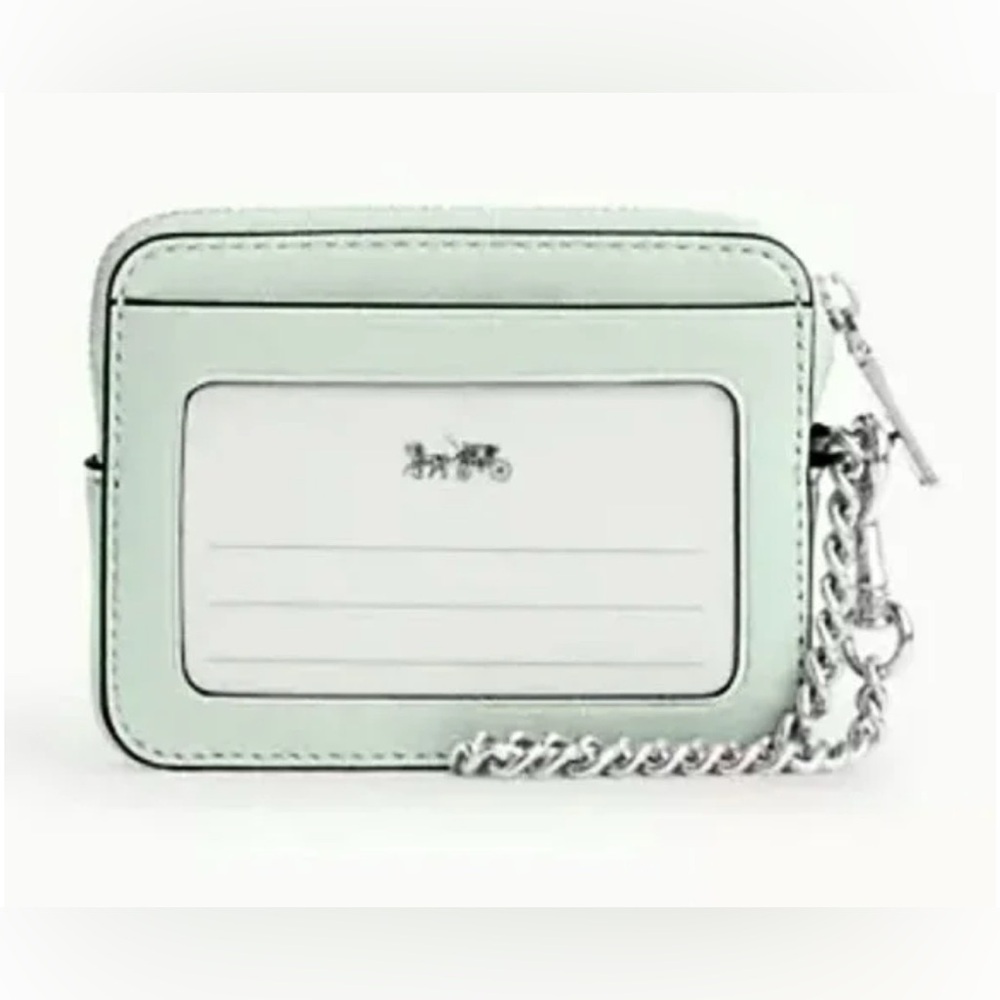 Coach Pearlized Light Green Leather Quilted Zip Chain Wallet, NWT - Picture 2 of 5